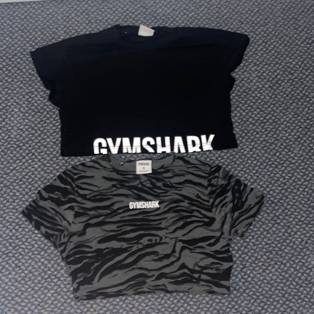 Gymshark crops size XS. Good condition lightly worn .